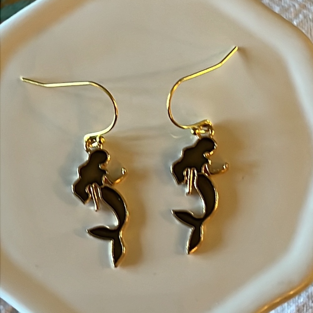 🧜‍♀️Mermaid Earrings